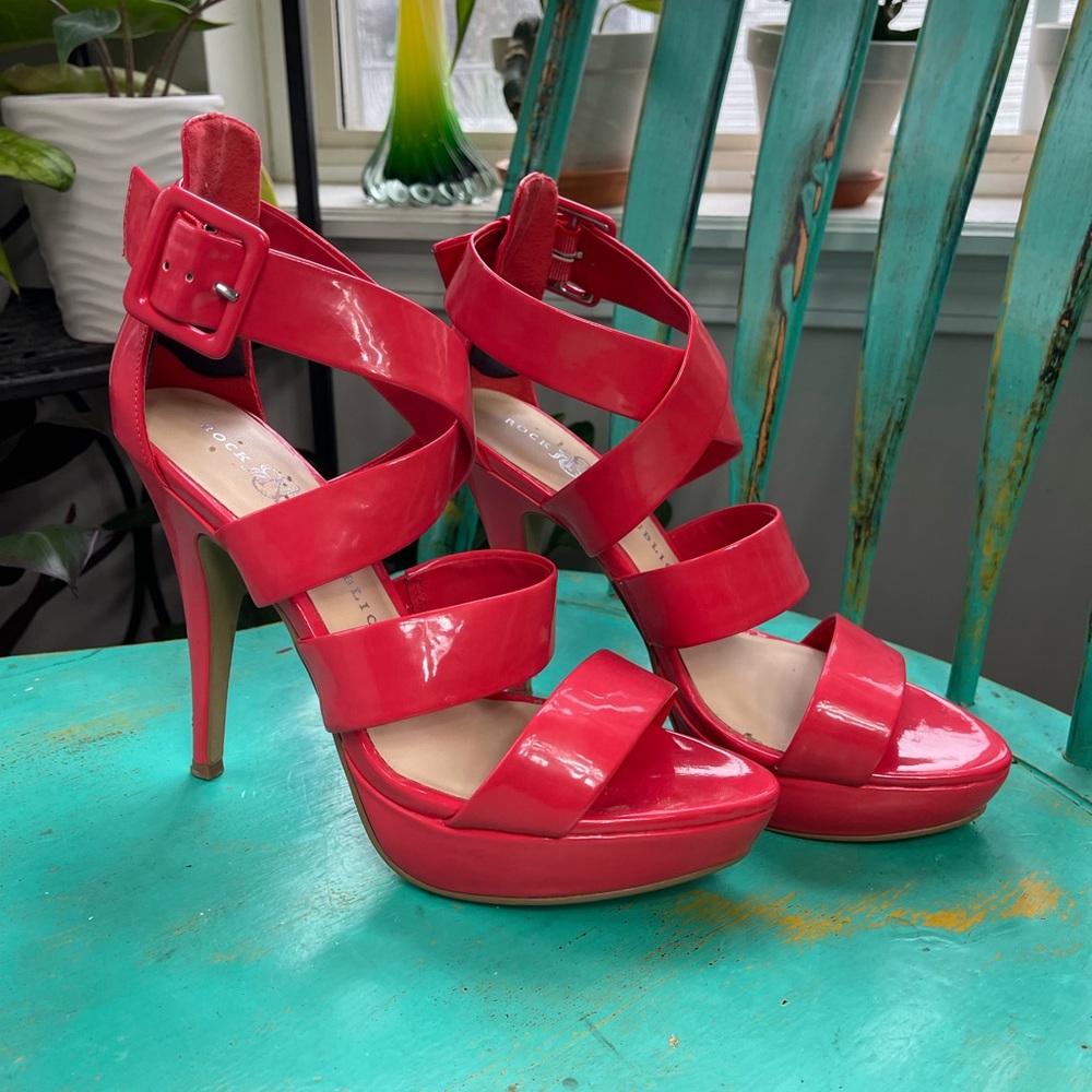 Rock & Republic Coral Patent Leather Platform Heels - Size 9